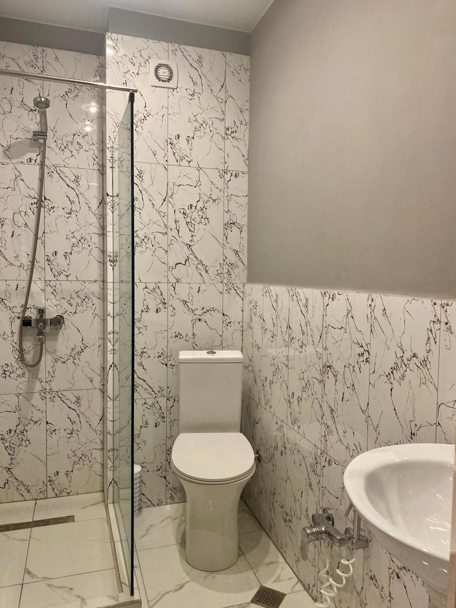 Lovely And Cozy Apartament In Tbilisi Exterior photo
